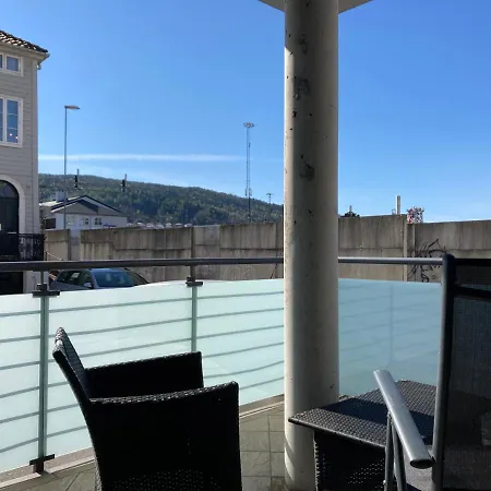 In Central Available For Mid/long Term Appartement Bergen